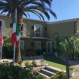 https://hotel-barbarossa.it-tuscanyhotel.com